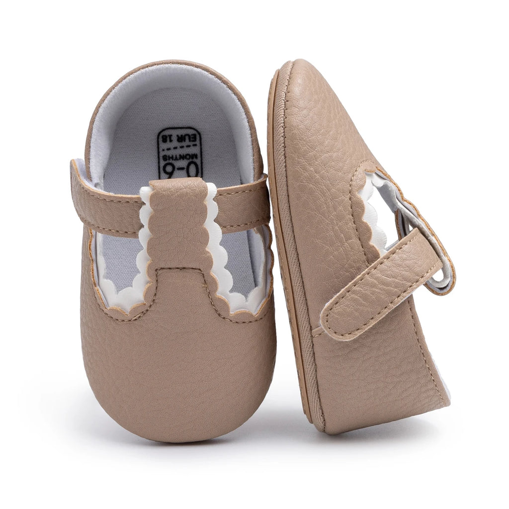 Beige T-Bar baby girl shoes with Velcro