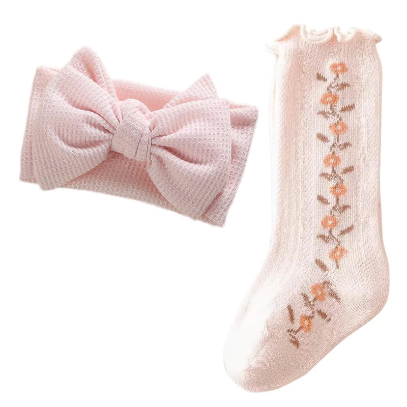 Baby Pink Baby Girl Gift Set with Waffle Topknot and Floral High-Knee Socks