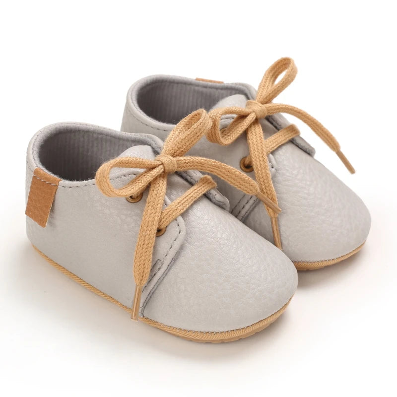 Grey leather-look lace-up baby shoes for pre-walkers